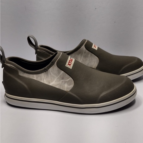 XTRA TOP Men's Gray Slip-On Shoes size 10 pre
Owned Exellent condition - Picture 6 of 8